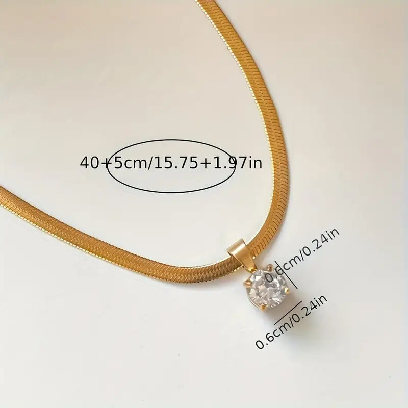 Lucero – Collar con colgante de circonitas en oro