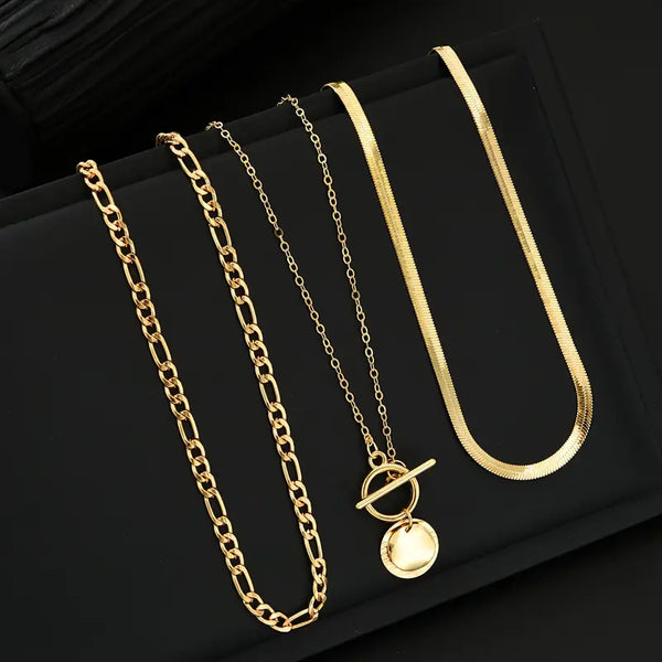 Salomón – Collar multicapa con moneda
