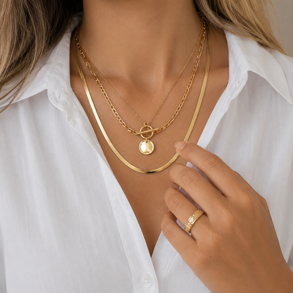 Salomón – Collar multicapa con moneda
