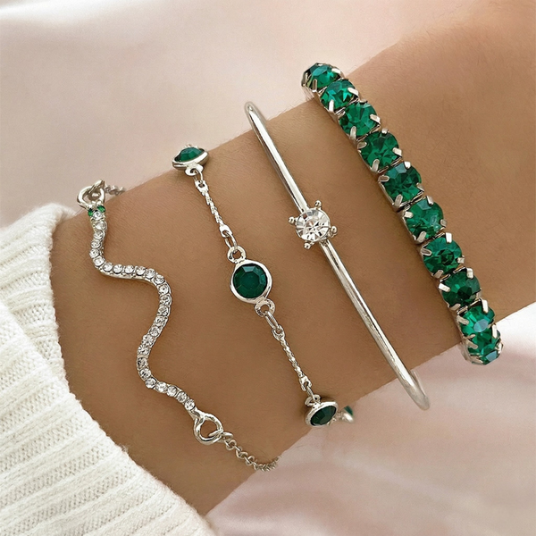 Miriam – Green stone bracelet set