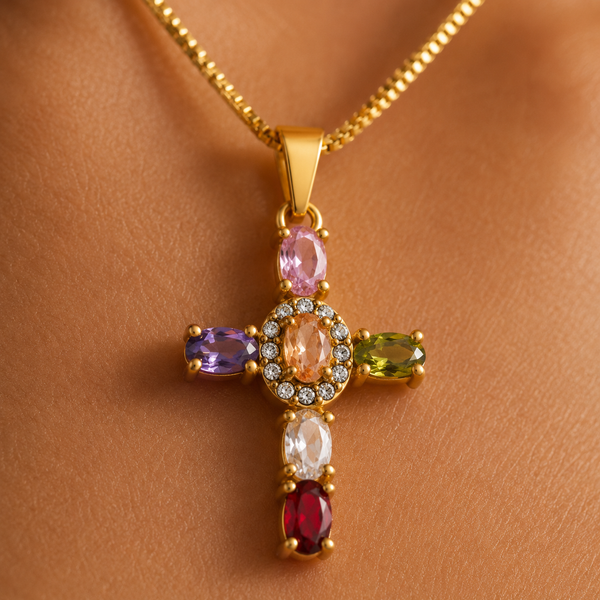 Luz de la Fe – Collar cruz de gemas multicolor en oro