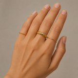 Effortless – Anillo banda redonda pulida en oro
