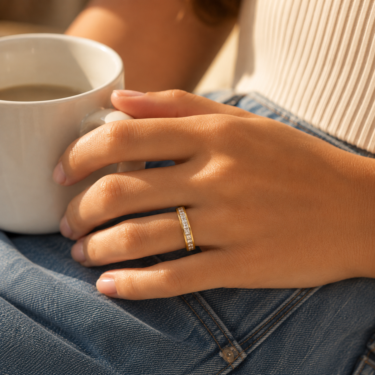 Princess – Anillo eternity de cristales princesa en oro