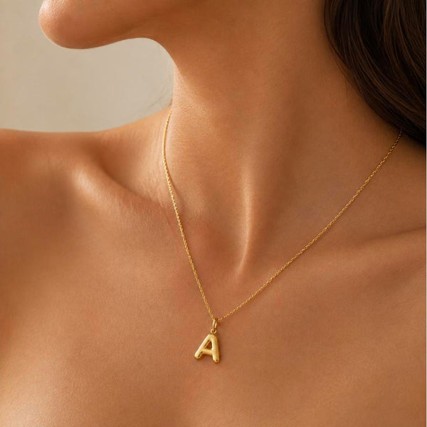 Hija Amada – Collar inicial burbuja en oro
