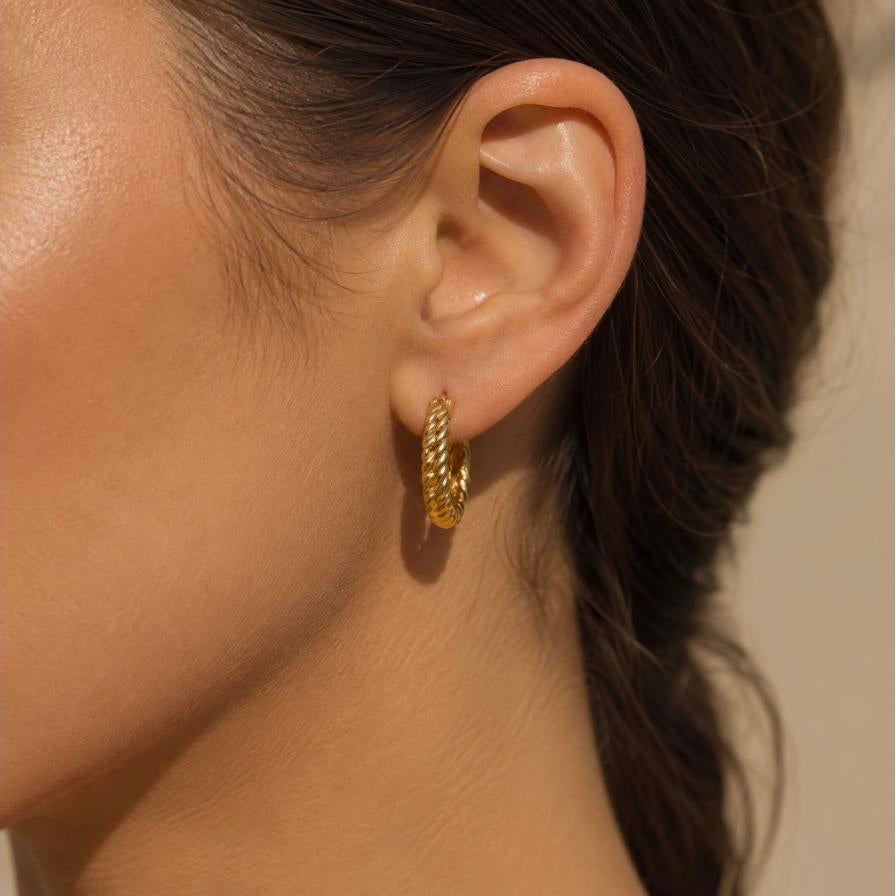 Cordón de Tres – Braided gold hoops
