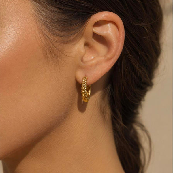 Cordón de Tres – Braided gold hoops